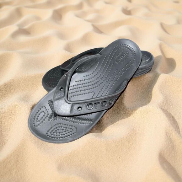 Unisex Adult Black Crocs Baya II Crocs Size M5 W7 - Picture 1 of 6